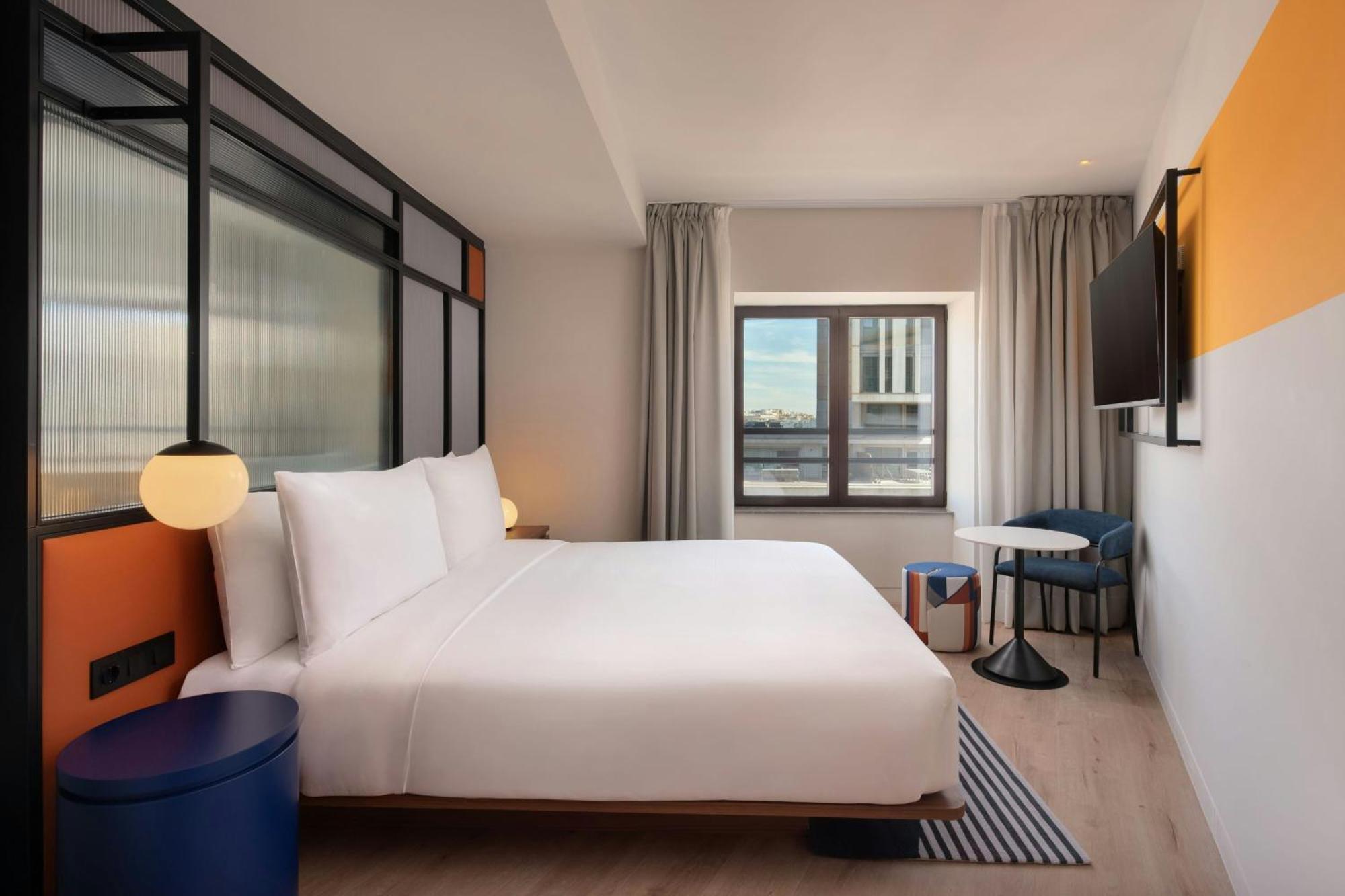 Aloft By Marriott Madrid Gran Via — Photos 2